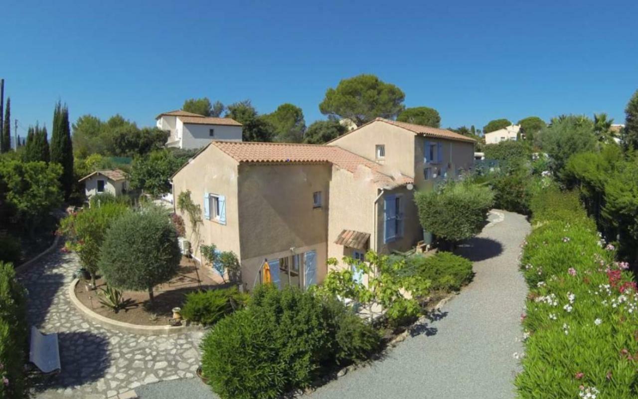 Entre Mer Et Esterel Roquebrune-sur Argens Dış mekan fotoğraf
