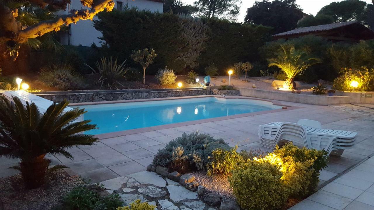 Entre Mer Et Esterel Roquebrune-sur Argens Dış mekan fotoğraf